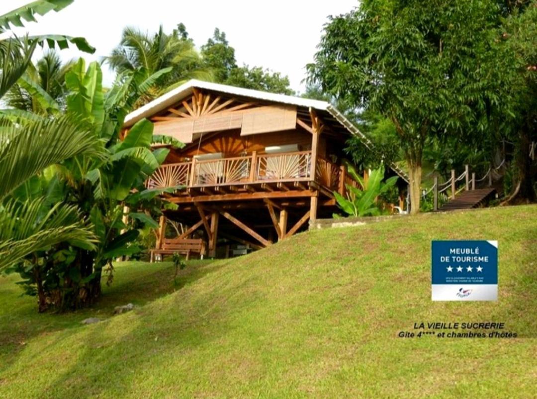 Gite 4 Etoiles, La Vieille Sucrerie St Claude Guadeloupe, Jacuzzi Spa Privatif, Vue Exceptionnelle Sur La Mer Des Caraibes باس تير المظهر الخارجي الصورة